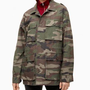 Aritzia TNA Molina Camo Oversized Jacket Small